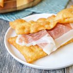 Gnocco con prosciutto di Parma